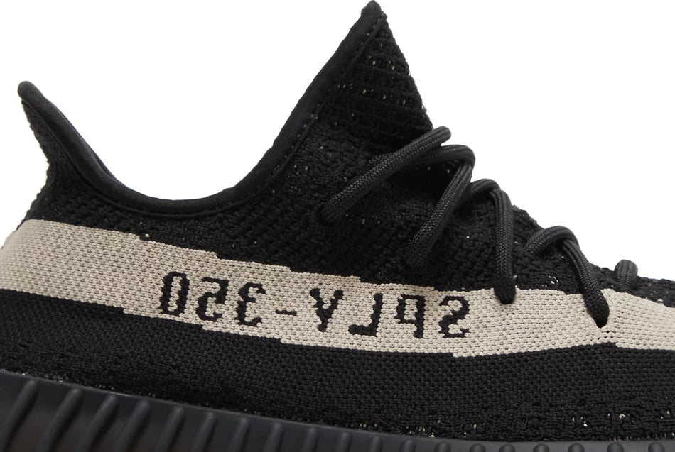 Adidas Yeezy Boost 350 V2 Core Black White (2016/2022)