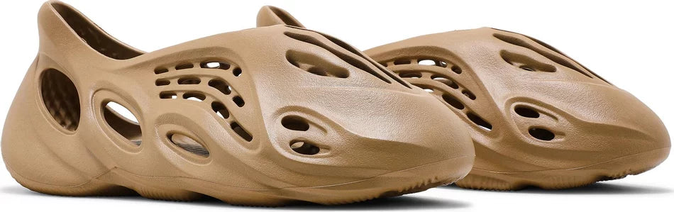 Adidas Yeezy Foam RNNR Ochre