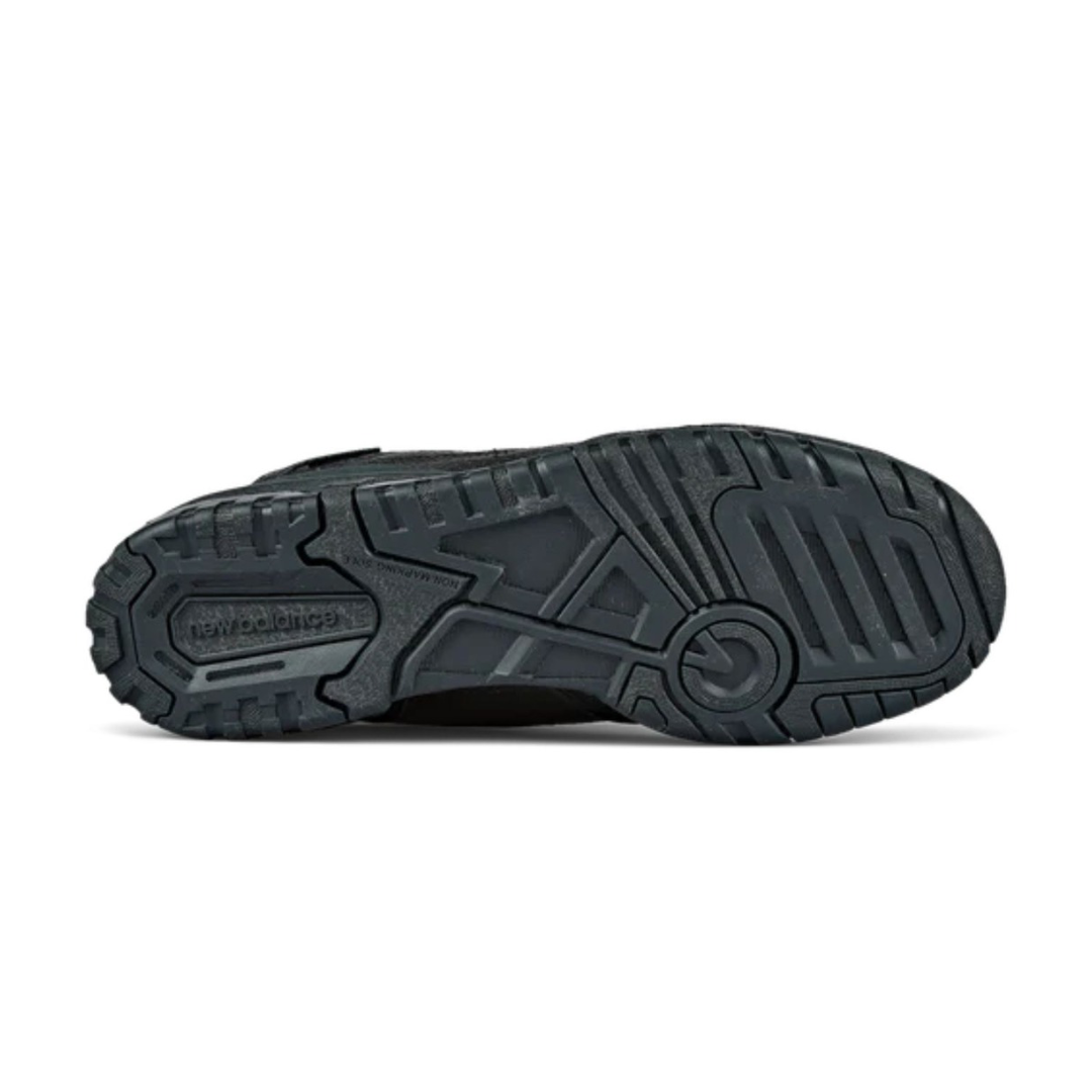New Balance 550 Total Black