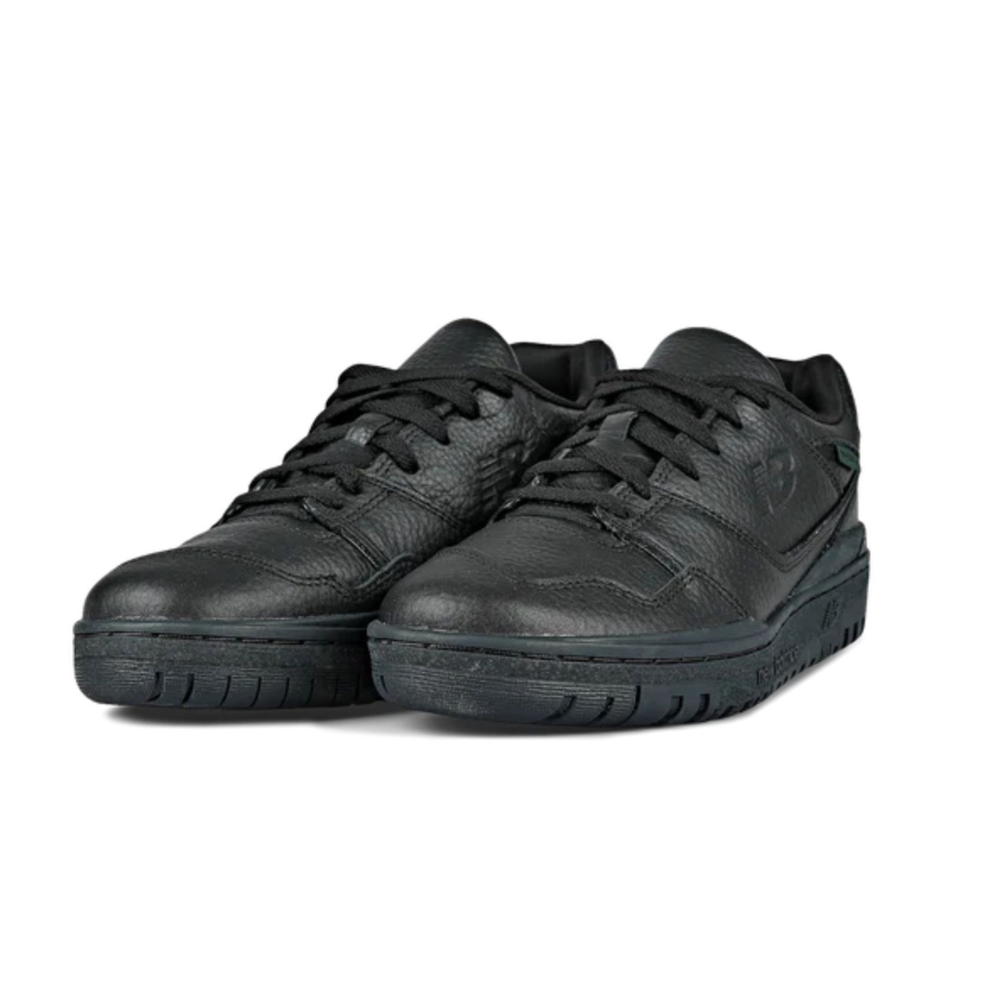 New Balance 550 Total Black