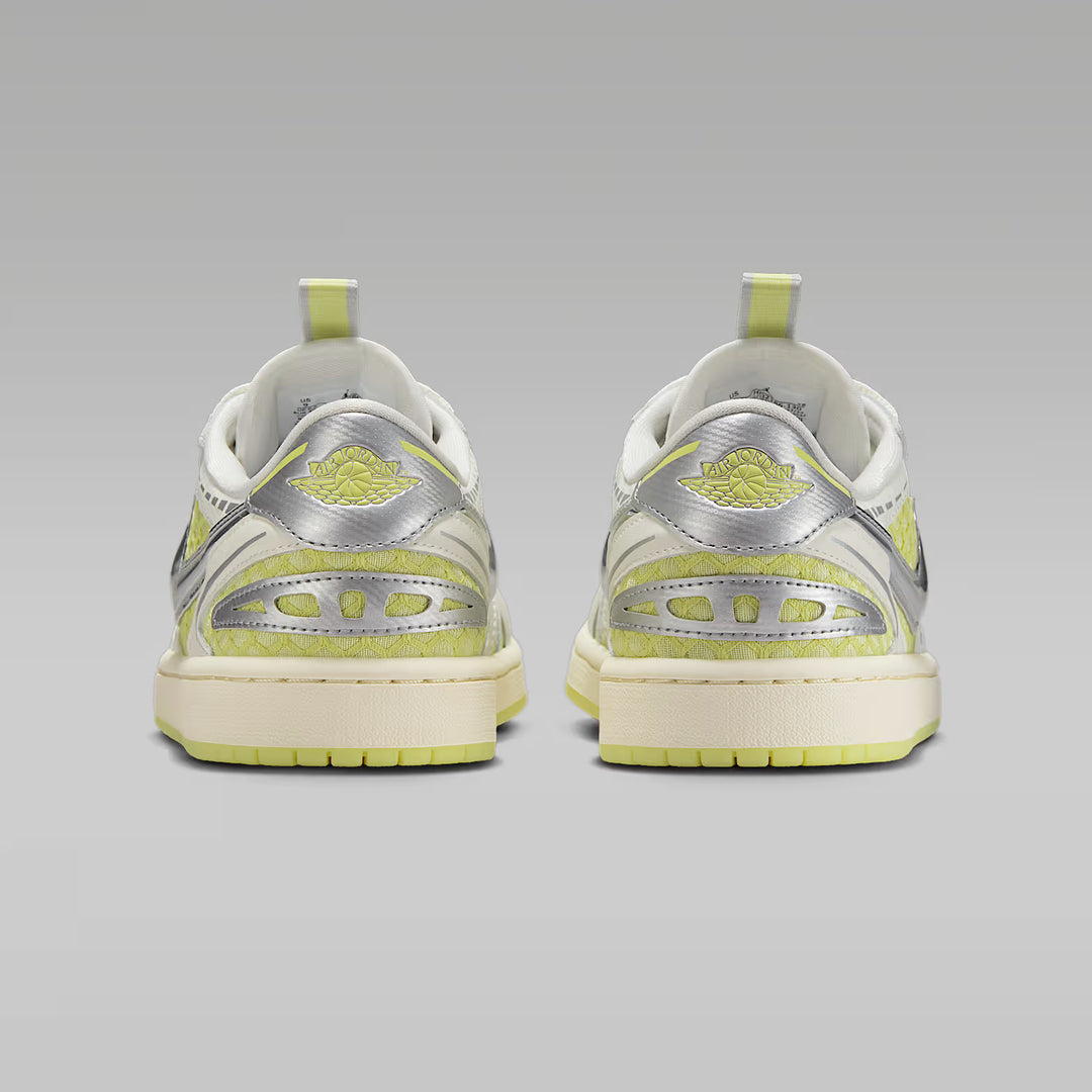 Jordan Wmns Air Jordan 1 Low Method of Make V3 'Sail Luminous Green'