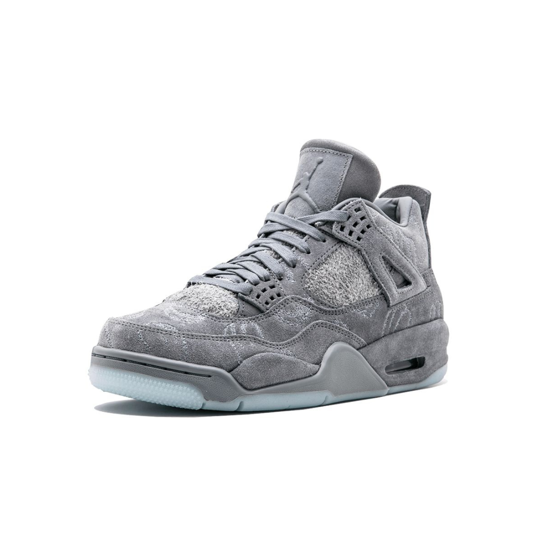 Jordan 4 Retro Kaws