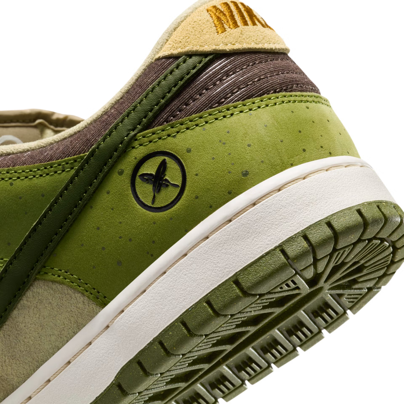 Nike SB Dunk Low x Yuto Matcha