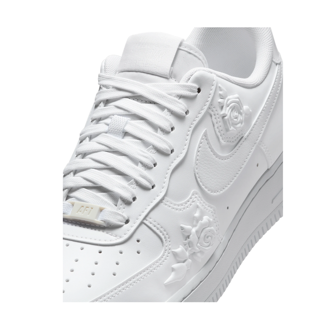 Nike Air Force 1 White Roses (WMNS)