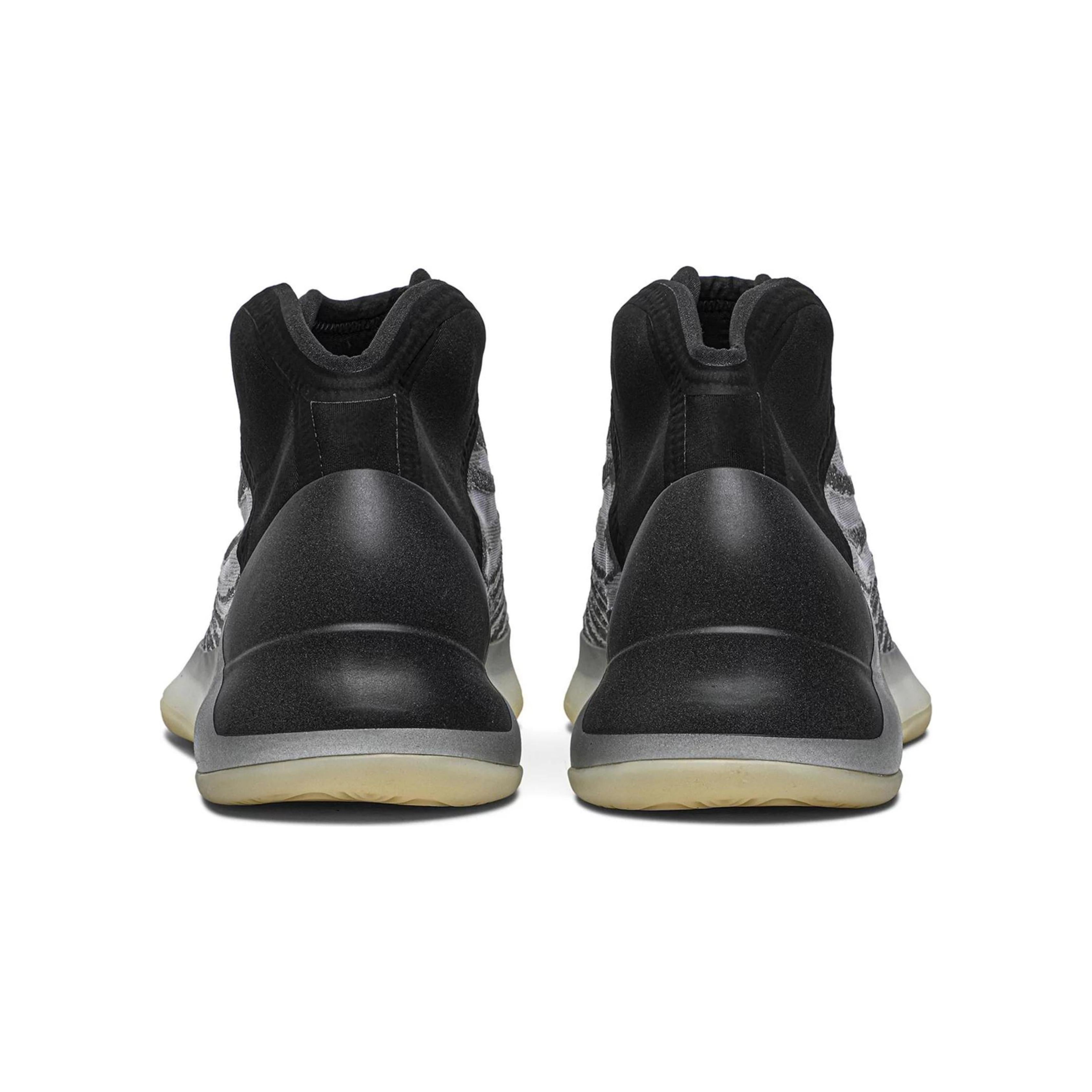 Adidas Yeezy QNTM (Lifestyle Model)