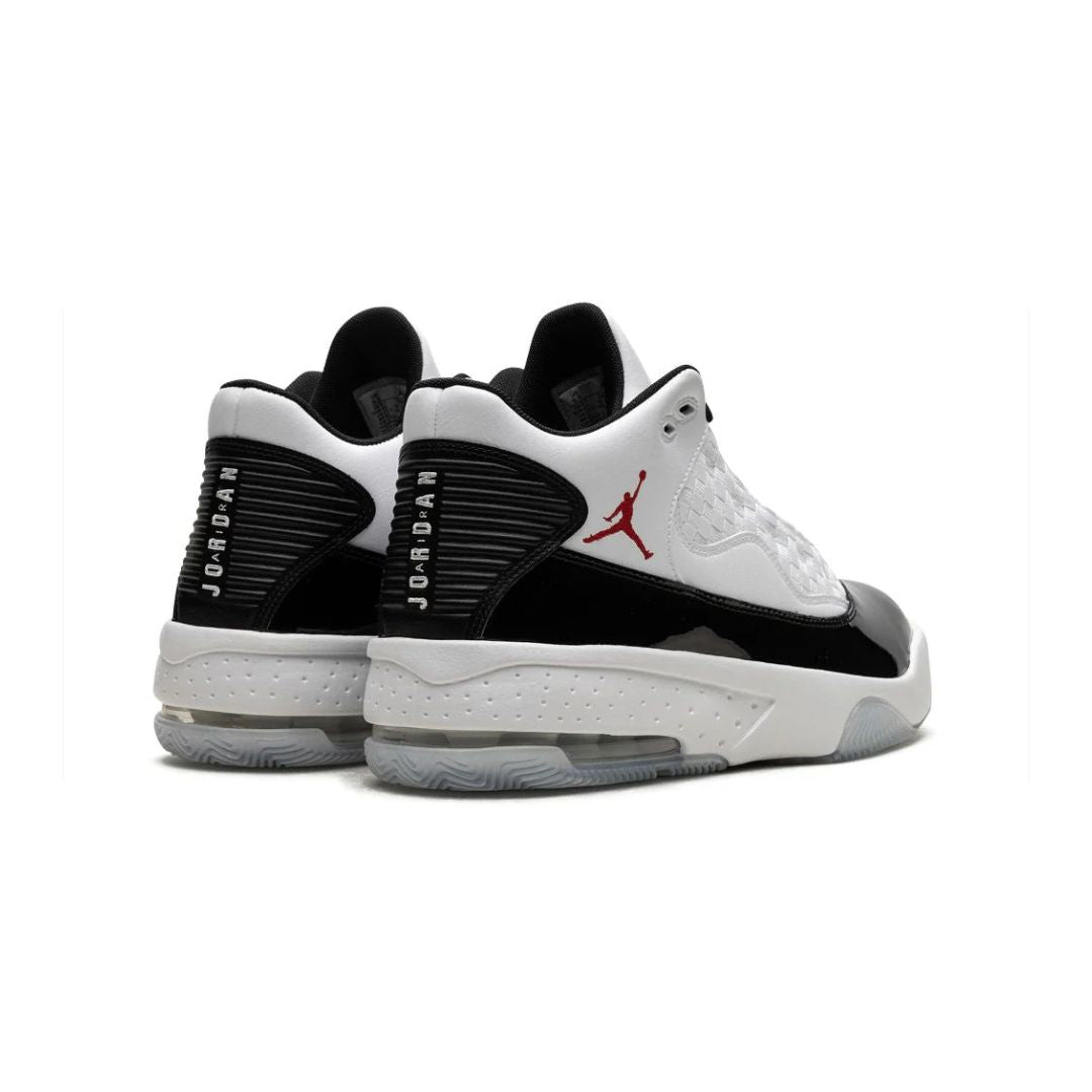 Jordan Max Aura 2 Black Gym Red White