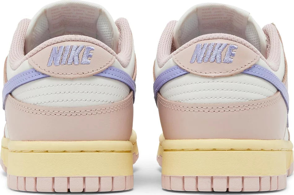 Nike Dunk Low Pink Oxford (W)