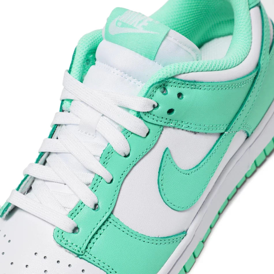 Nike Dunk Low Green Glow (W)