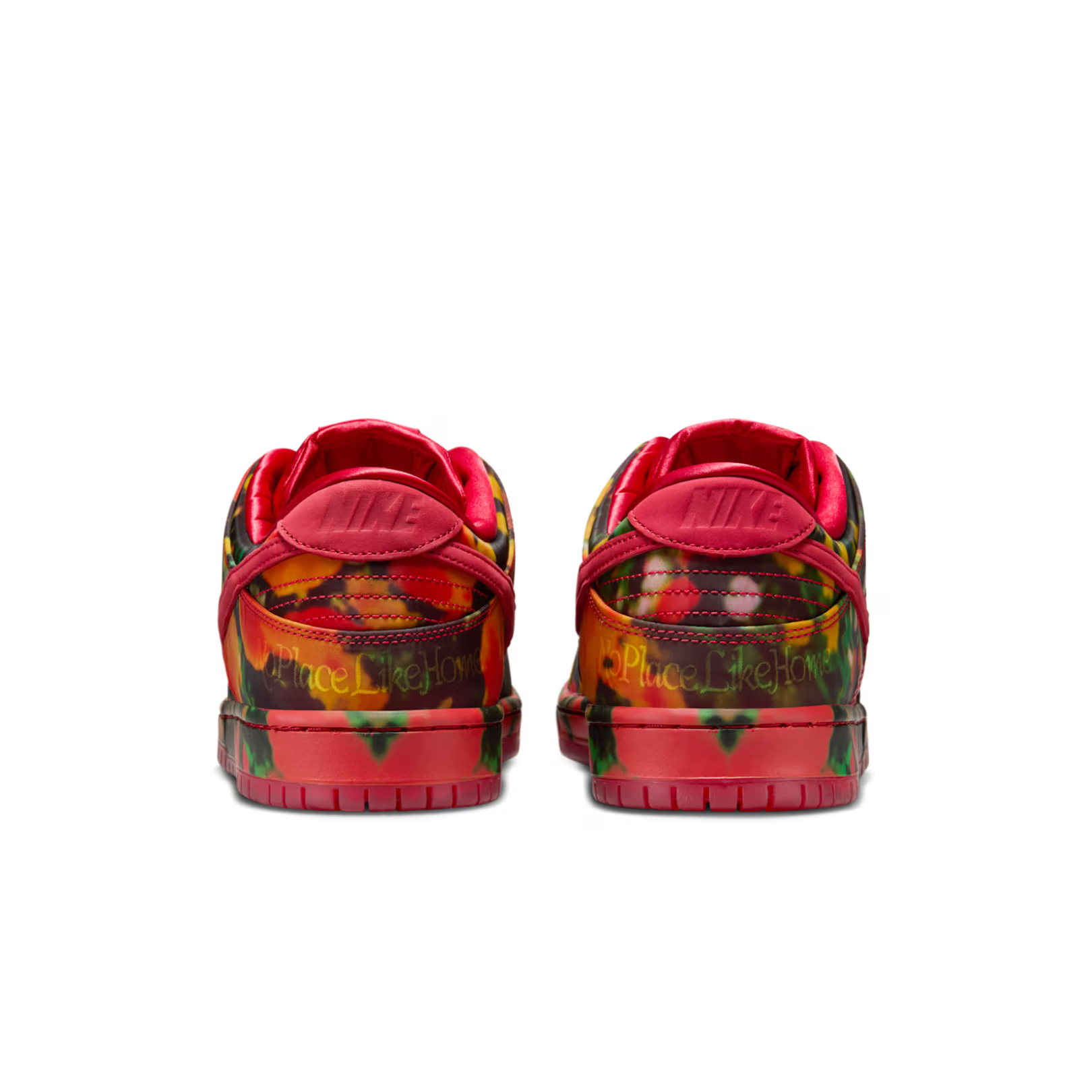 Nike SB Dunk Low The Wizard of Oz Poppy Field