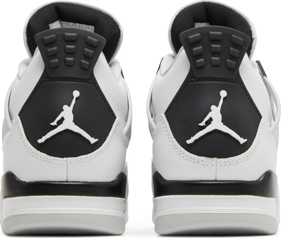 Nike Jordan 4 Retro Military Black