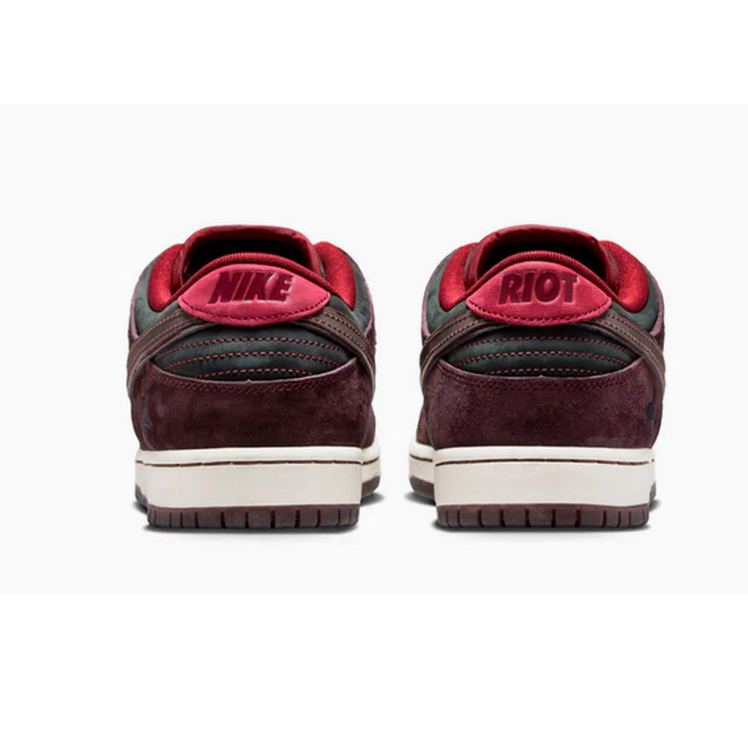 Nike RIOT Skateshop x Dunk Low SB 'Mahogany Dark Beetroot'