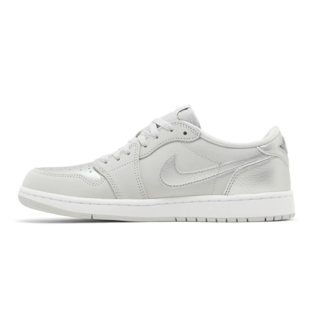 Nike Jordan 1 Low OG Metallic Silver