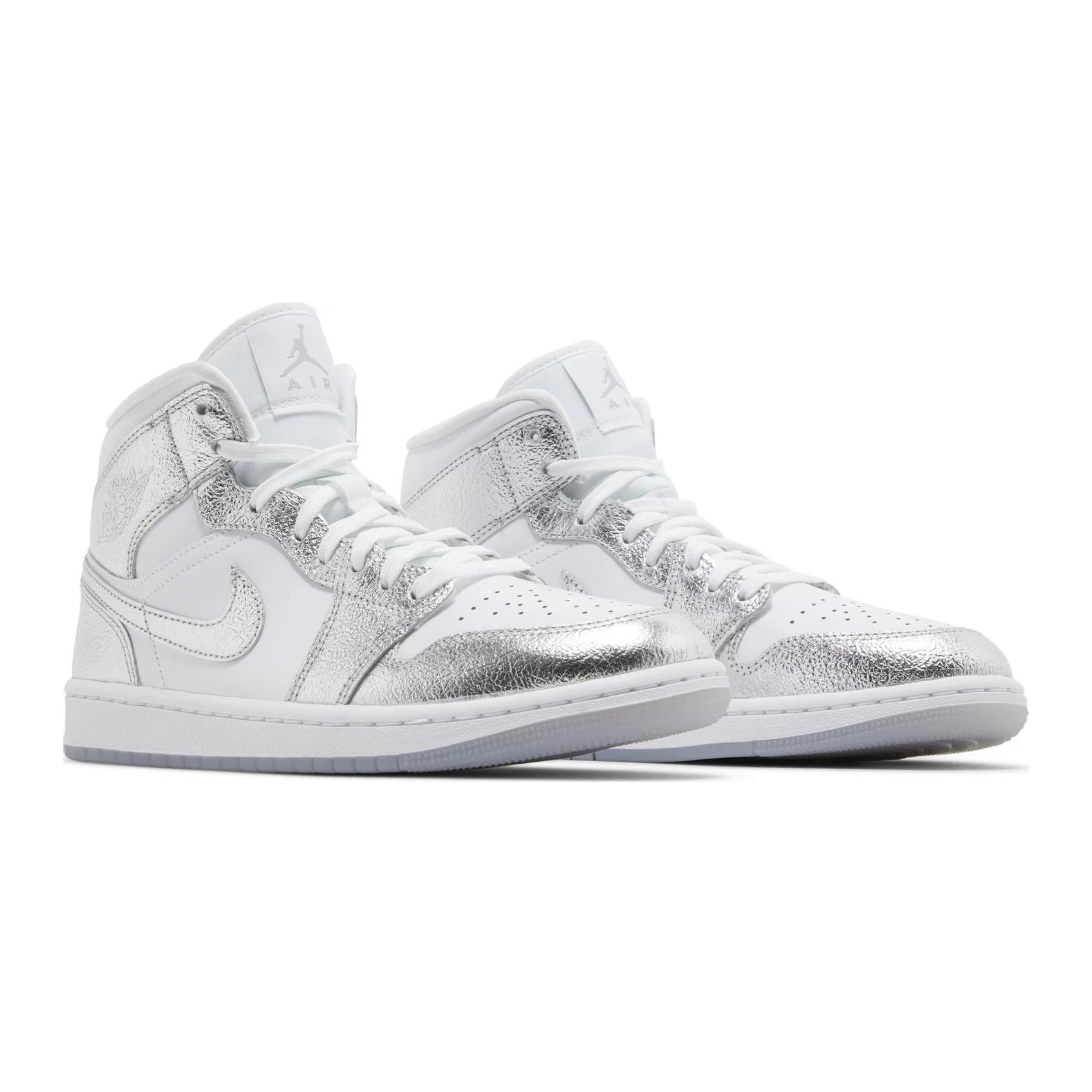 Jordan 1 Mid SE Metallic Silver (Mujer)