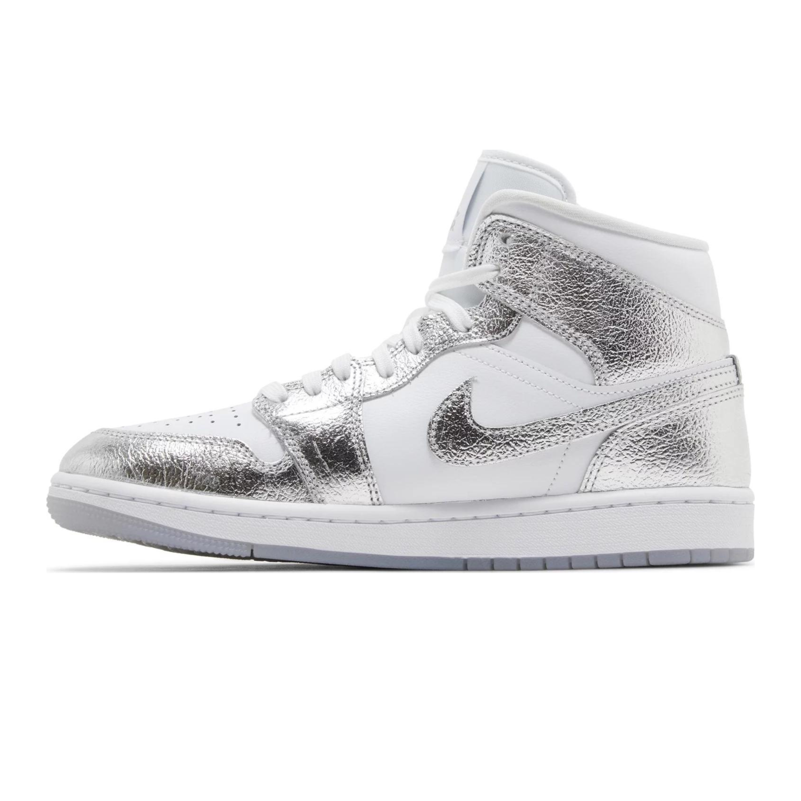 Jordan 1 Mid SE Metallic Silver (Mujer)