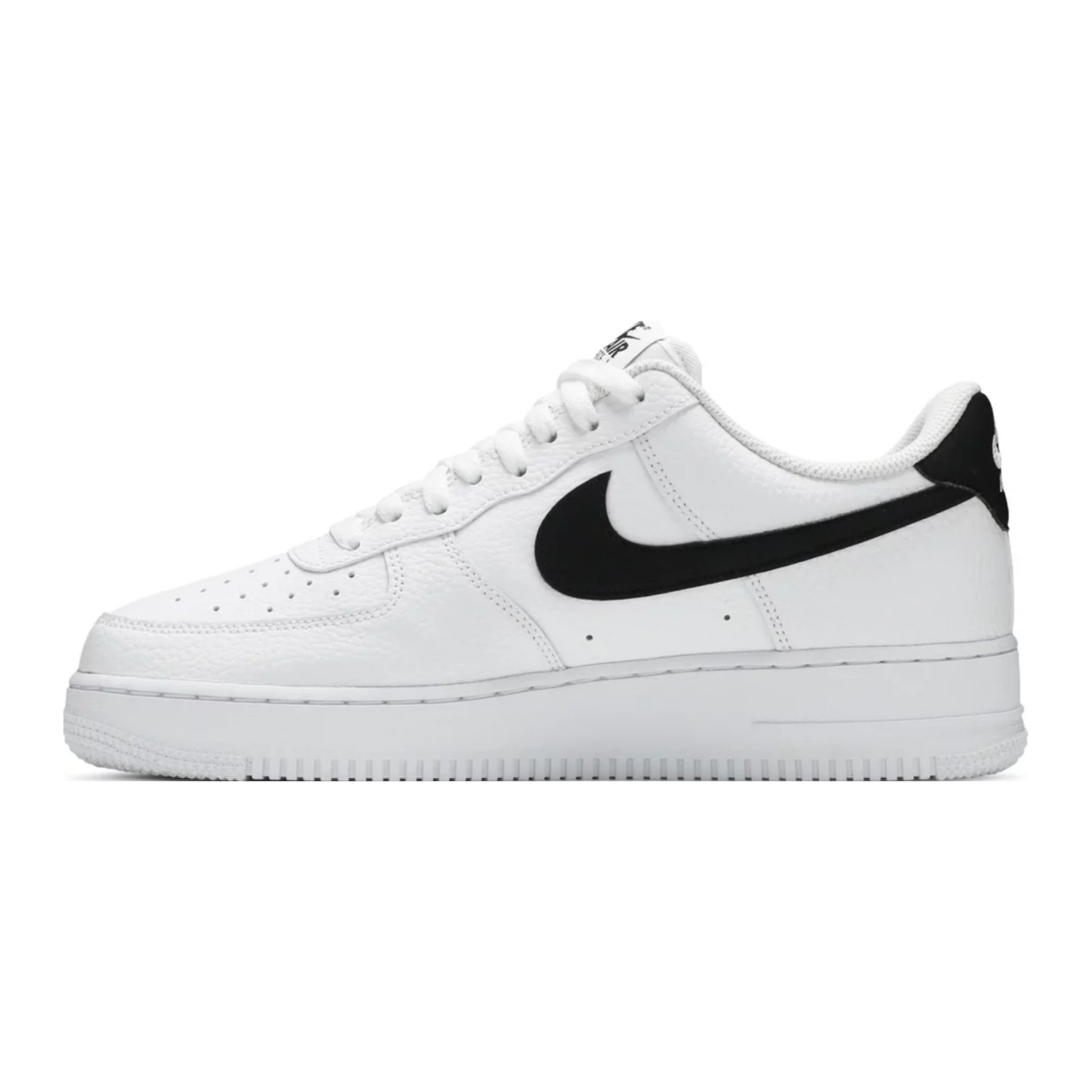 Nike Air Force 1 Low '07  White Black Pebbled Leather