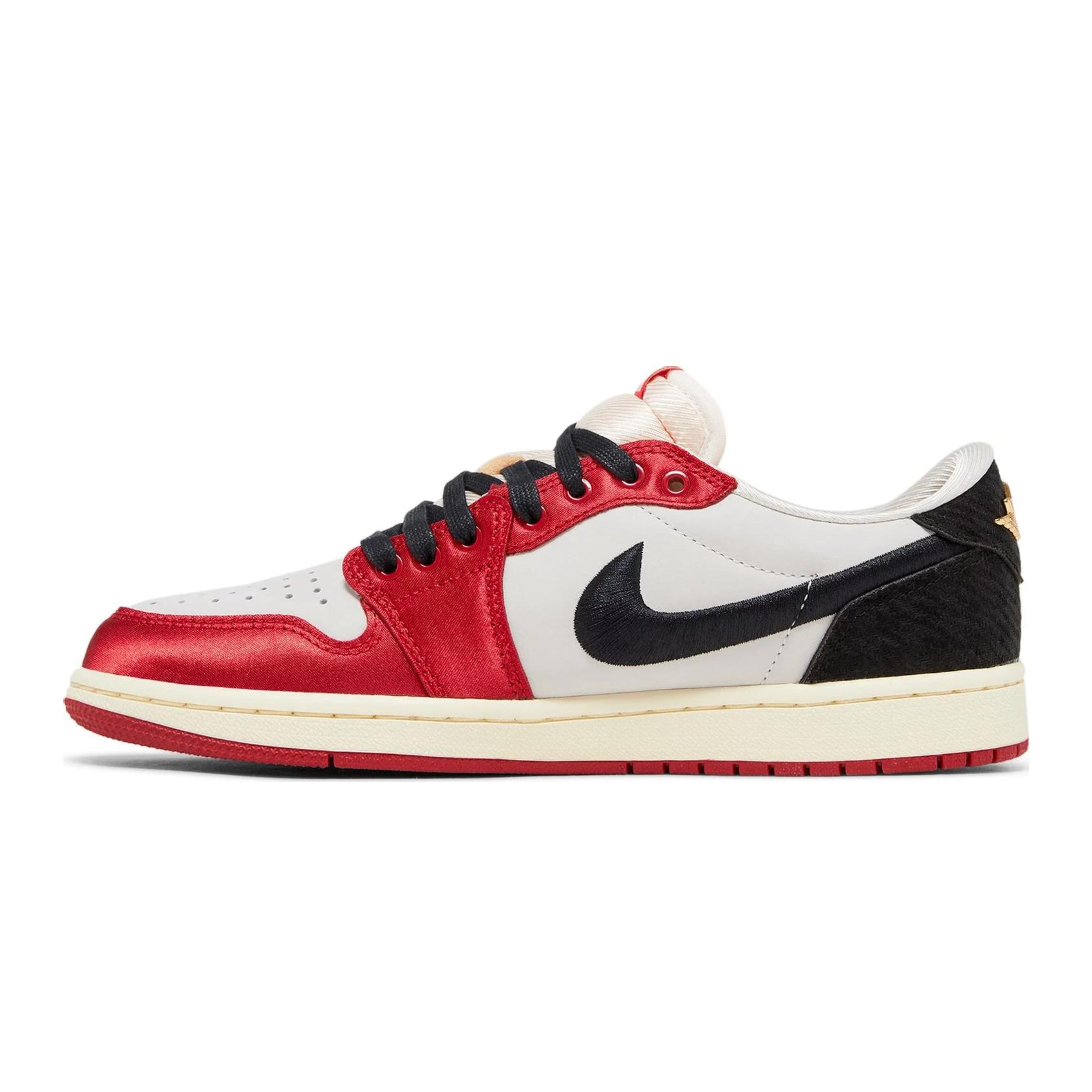 Jordan 1 Retro Low OG Trophy Room "Rookie Card Away"