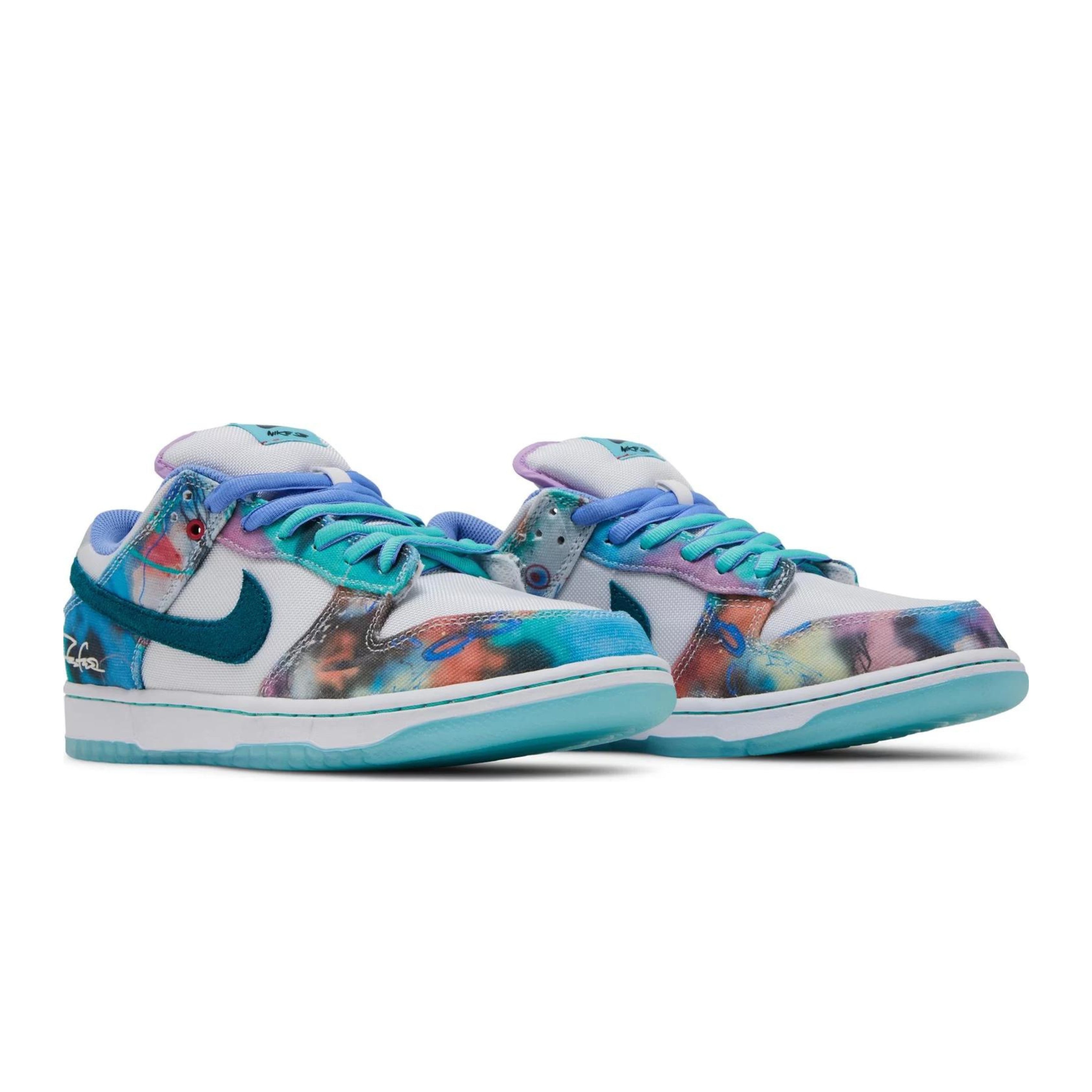 Nike SB Dunk Low Futura Laboratories Bleached Aqua